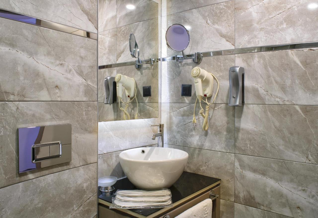 Hotel Bossuite Kadikoy Istanbul Exterior foto